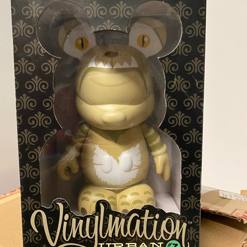 Disney Vinylmation 9” Ltd Ed. Urban Series 7 Bulldog